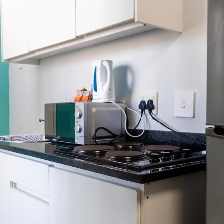 Modern Apartments At Cz Kubs Ист-Лондон Экстерьер фото